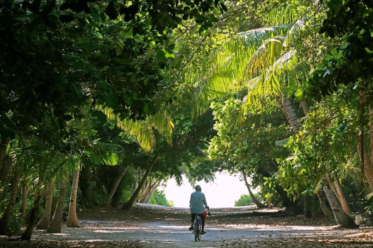 Kiha Beach Dharavandhoo Exterior photo